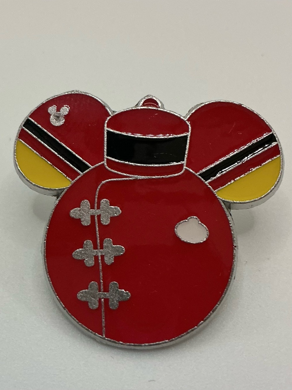 2015 GREAT MOVIE CAST MEMBERS HIDDEN MICKEY SERIES USHER FROM GRAUMANS